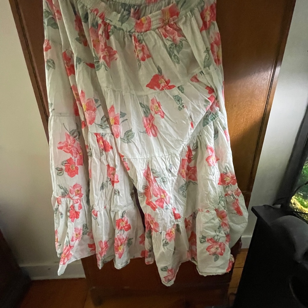 Summey skirt with elastic band